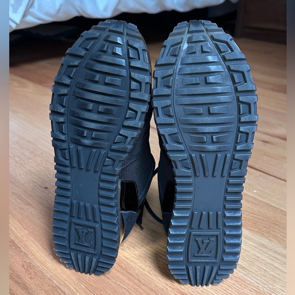 Louis Vuitton Run Away Sneaker - Picture 6 of 10